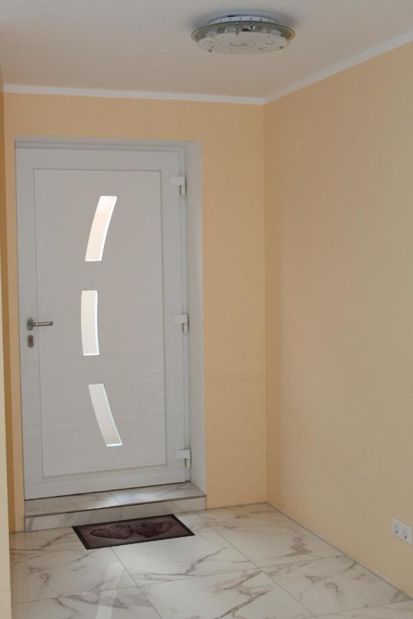Ferienwohnung Bei Heidelberg Mauer Esterno foto