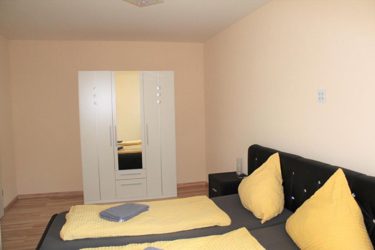 Ferienwohnung Bei Heidelberg Mauer Esterno foto